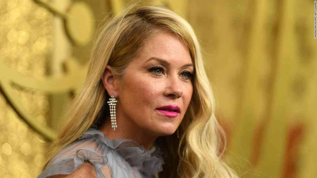 Christina Applegate says she refuses to let multiple sclerosis ‘stop her’
