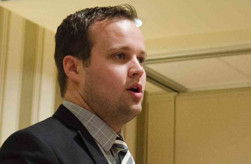 Duggar lawyers: City should do more before trying to get Josh in court