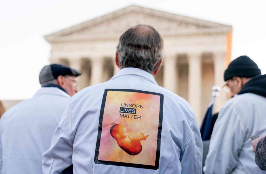 Supreme Court ruling on abortion regulations could cause clinics to close
