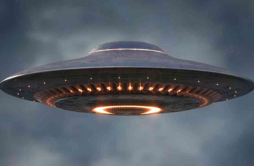 Doomsday hawks at the Pentagon are planning to investigate UFO sightings – and aliens