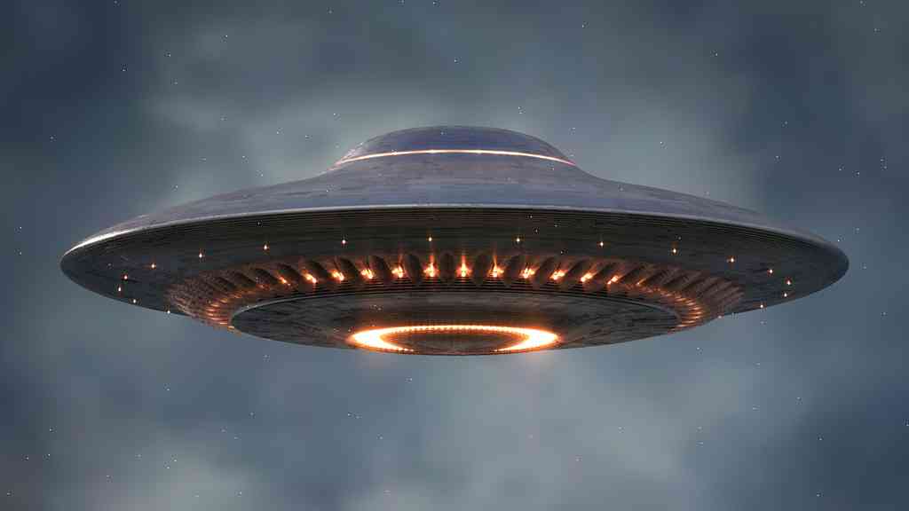 Doomsday hawks at the Pentagon are planning to investigate UFO sightings – and aliens